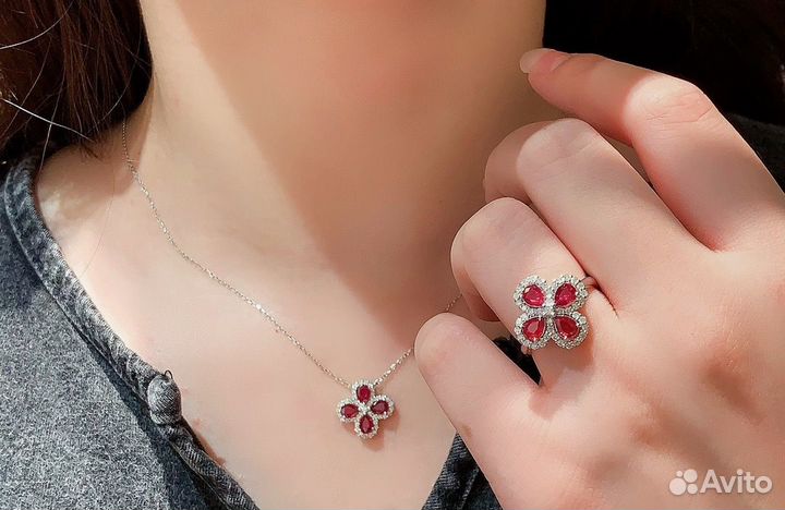 Золотой комплект кольцо и подвеска