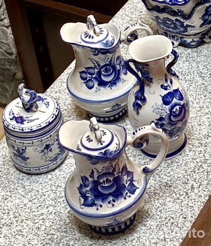 Вазы, кувшины гжель