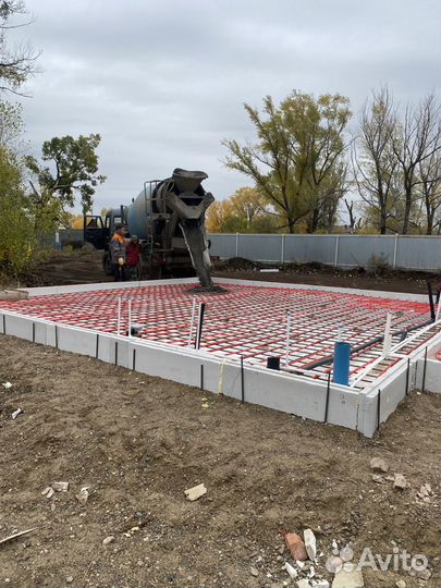 Возводим фундамент