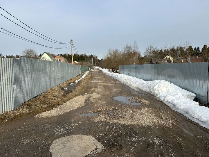 Дача 20 м² на участке 6 сот.