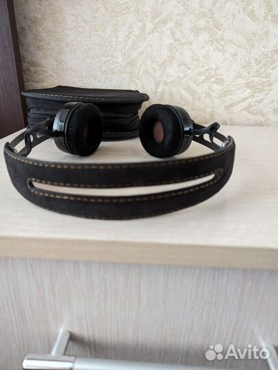 Беспроводные наушники Sennheiser Momentum M2 oebt