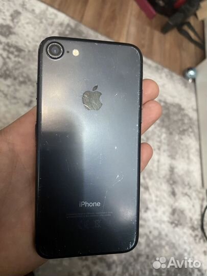 iPhone 7, 32 ГБ