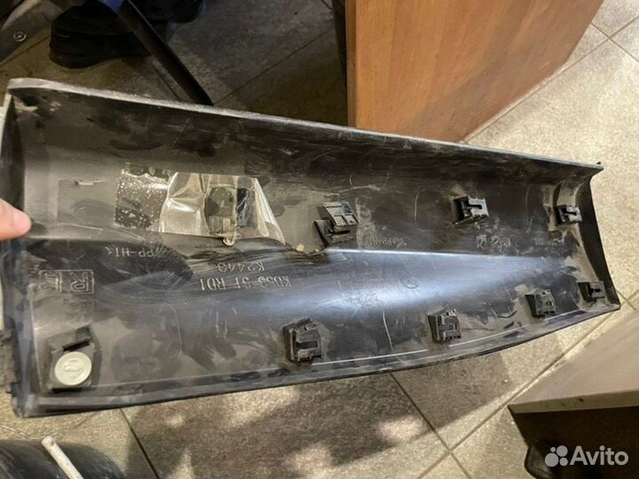 Молдинг двери задний левый Mazda Cx-5