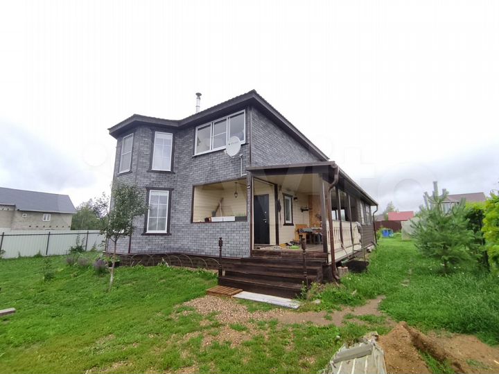 Дом 188,3 м² на участке 10 сот.