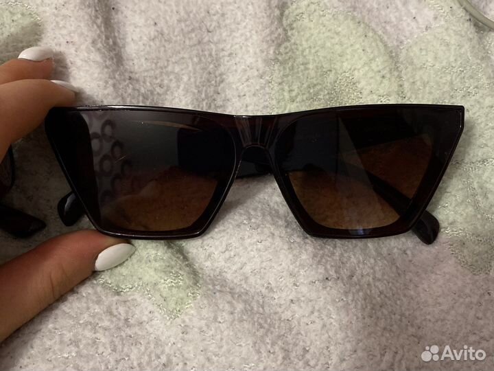 Солнцезащитные очки