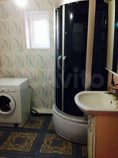 Дом 187,6 м² на участке 8 сот.