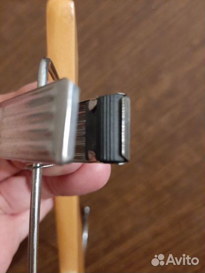 Плечики для одежды деревянные с прищепками,детские