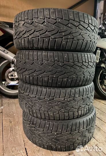 Nokian Tyres Hakkapeliitta 7 215/55 R16