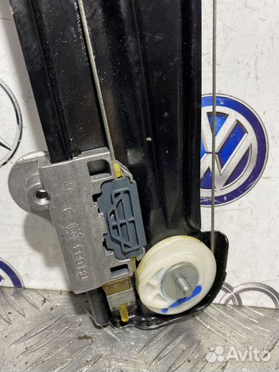 Стеклоподъемник задний правый BMW E60