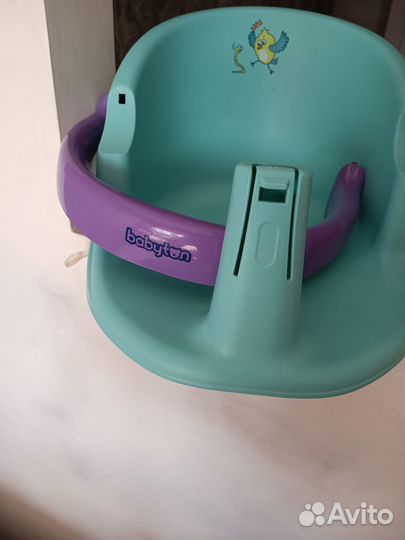 Продам стульчик для купания малыша