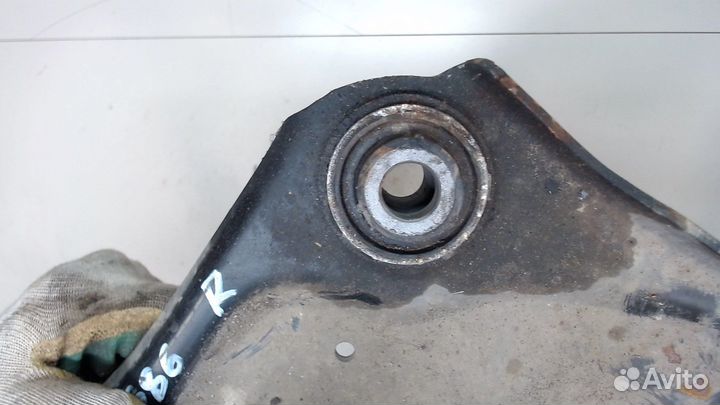 Рычаг подвески Renault Megane 3, 2010