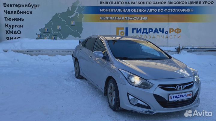 Кронштейн заднего бампера левый Hyundai i40 (VF) 8