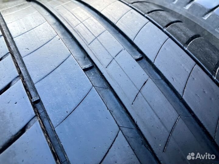 Michelin Primacy 3 215/55 R18