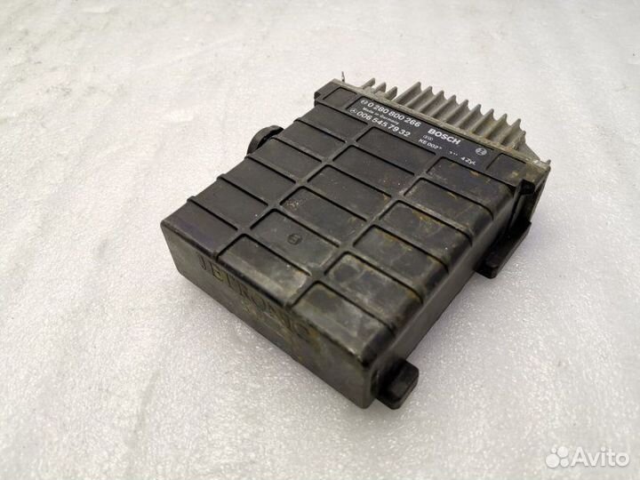 Блок управления Mercedes-Benz E W124