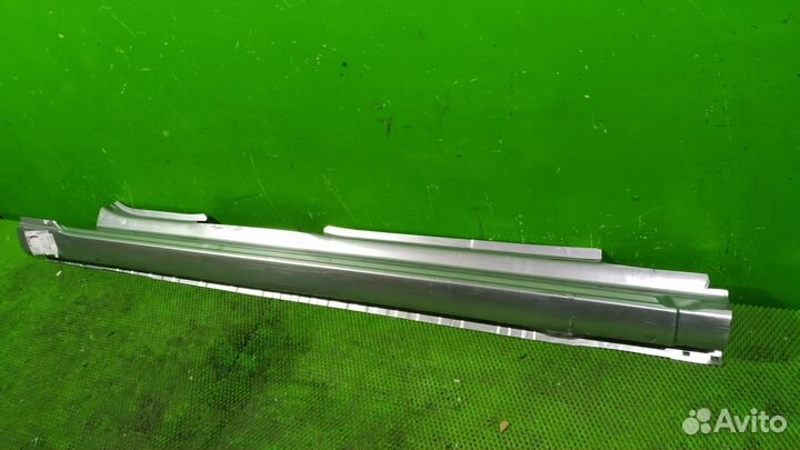 Порог правый левый Audi A3 8P 03-12