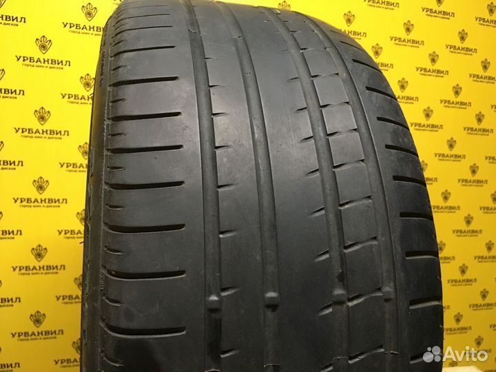 Pirelli P Zero Rosso 255/40 R19 100Y