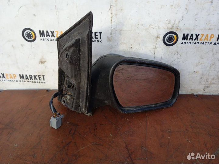 Зеркало электрическое Ford Focus 2 2005 прав. б/у