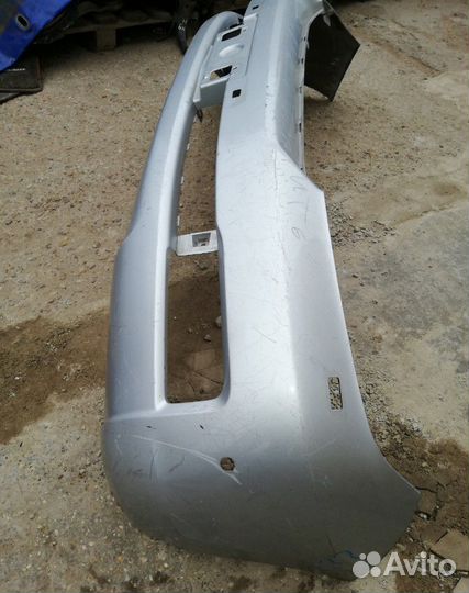 Бампер Toyota Land Cruiser 200