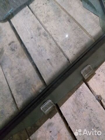 Стекло заднее левое Nissan Cube z10