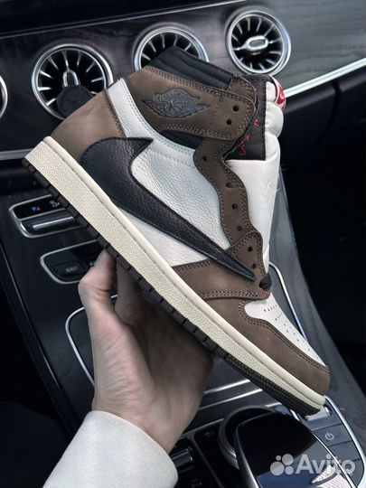 Travis Scott Nike Air Jordan 1 High Mocha