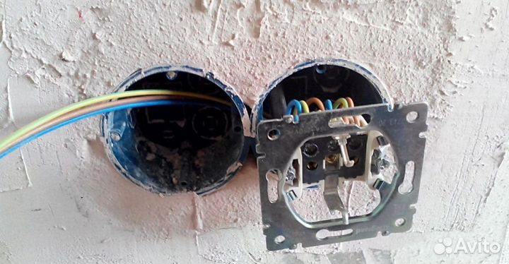 Услуги электрика, услуги сантехника, электрик