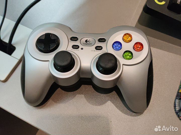 Геймпад logitech f710
