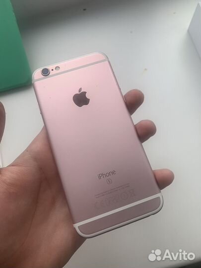iPhone 6S, 64 ГБ