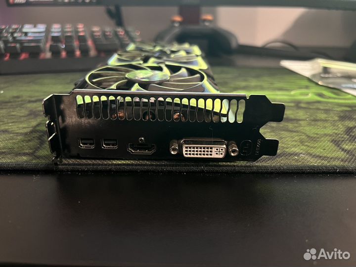 Radeon HD 7950 (Gigabyte)