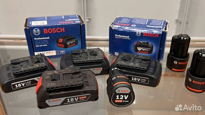 Аккумулятор bosch GBA-12v 2.0Ah новый