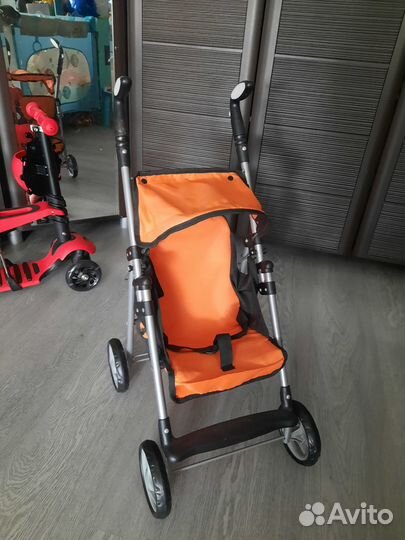 Коляска для кукол