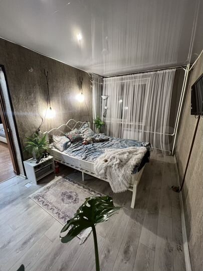 5-к. квартира, 107,5 м², 3/5 эт.