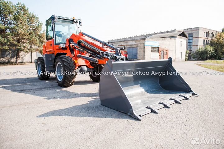 Фронтальный погрузчик Molot TL250, 2023