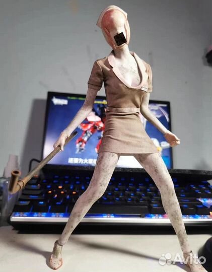 Iconiq - Silent Hill 2: Bubble Head Nurse 1/6