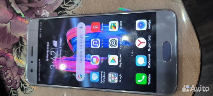 HONOR 9, 4/64 ГБ