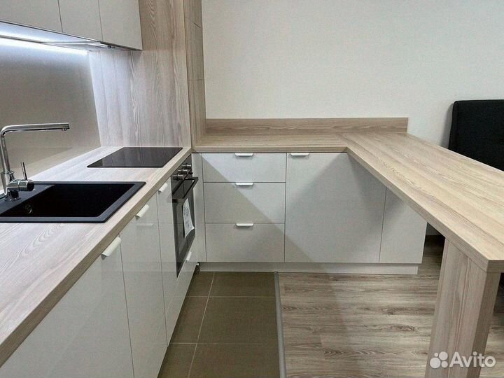 Бюджетный кухонный гарнитур