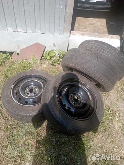 Диски и шины на Renault Logan