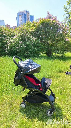 Прогулочная коляска yoya