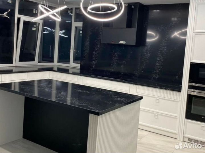 Столешница для кухни каменная Staron Sanded 190х60