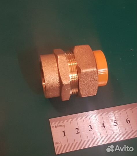 Муфта труба - внутр. резьба 1