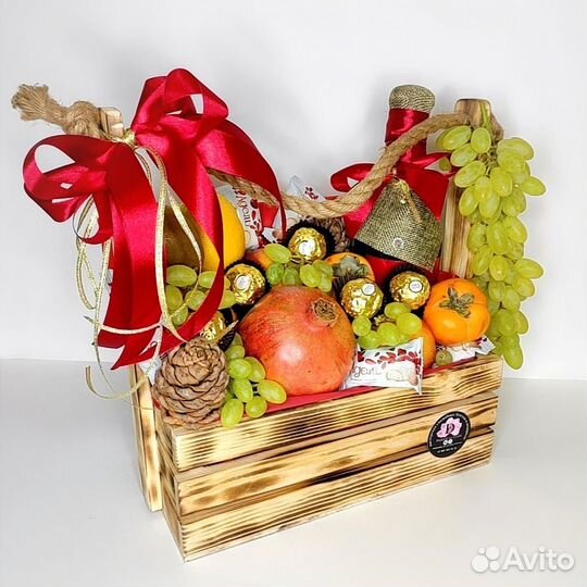 Подарочная корзина от класса, на выписку директору