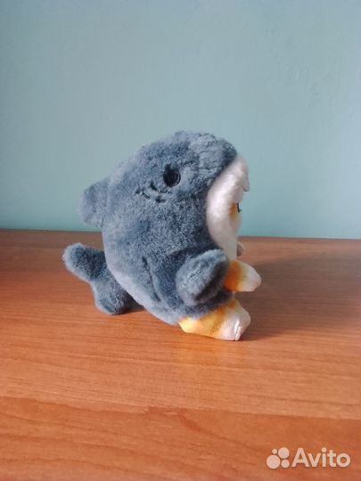 Кот в Костюме Акулы игрушка