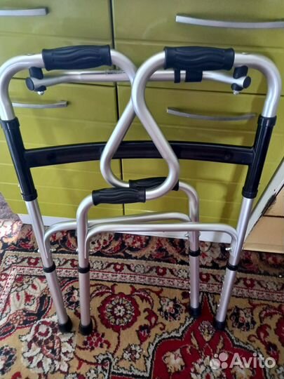 Ходунки для взрослых инвалидов