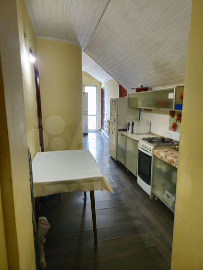 Комната 12 м² в 4-к., 2/2 эт.