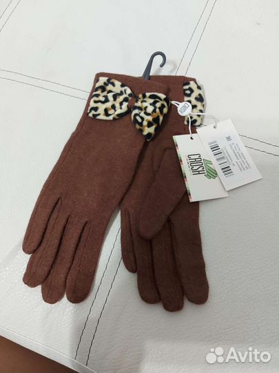 Перчатки новые