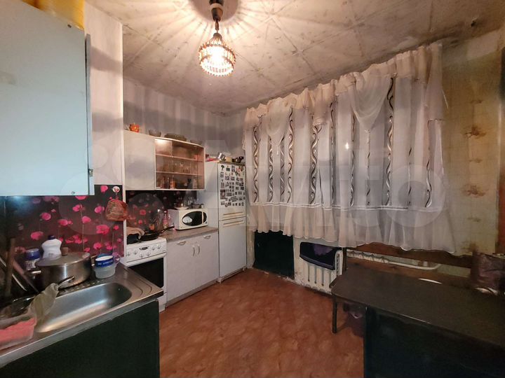 2-к. квартира, 51 м², 1/9 эт.