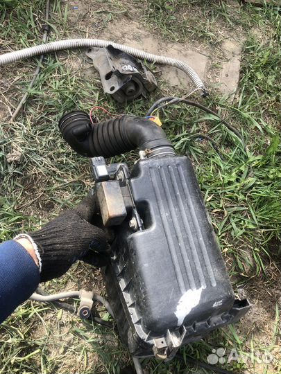 Корпус воздушного фильтра Toyota Corolla 120