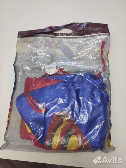 Костюм супермена