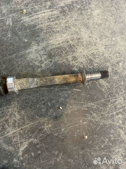 Привод правый toyota camry 70 USA