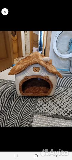 Домик для кошки,небольшой собачки