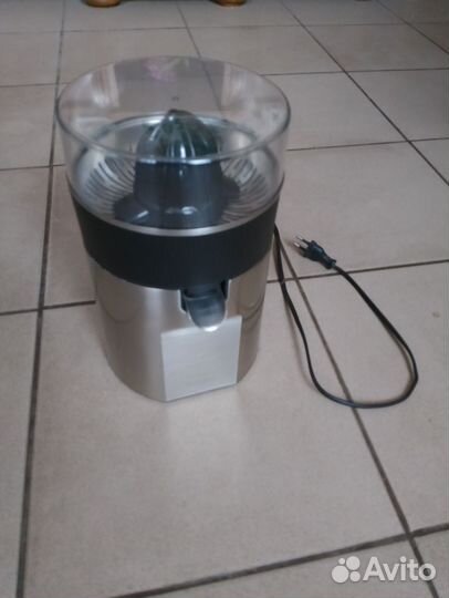 Соковыжималка для цитрусовых bork